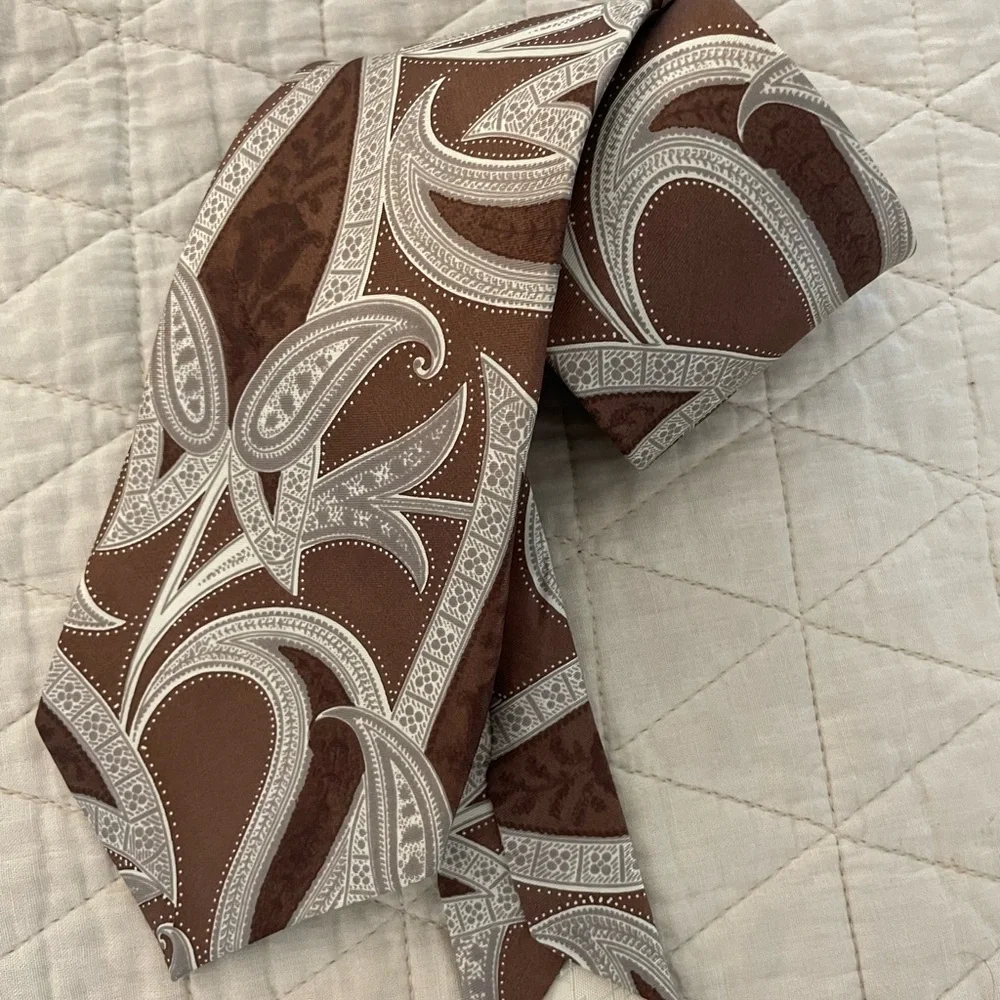 PIERRE BALMAIN Vintage Paisley Print Extra Long Silk Necktie in Browns &‎ Cream